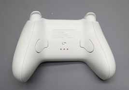 8Bitdo Ultimate RET00315 Bluetooth Controller for PC/Switch/Steam Deck image 5