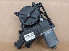 92243581 OEM Genuine 10-2011 Chevrolet Camaro Front Door Window Regulato... - $54.44