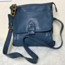 Vintage Relic Cross Body Bag - $23.47