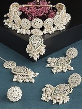 Gold Tone Kundan Pearls Bridal Choker Necklace Earring Maangtikka Jewelry Set - £41.65 GBP