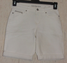 New Womens Calvin Klein Jeans 5 Pocket White Denim &quot;City Short&quot; Size 2 - £22.30 GBP