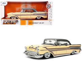 1957 Chevrolet Bel Air Cream w/ Graphics Bigtime Muscle 1/24 Diecast Car... - £23.90 GBP