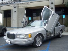 Lincoln Town Car 1990-1997 Direct Bolt on Vertical Doors Inc kit lambo d... - $1,166.60