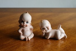 Lot 2x Kewpie Doll Vintage Bisque Baby Winking Laying Down Mad Sitting F... - $20.00