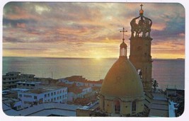 Postcard Beautiful Twilight In Exotic Puerto Vallarta Mexico - £3.09 GBP