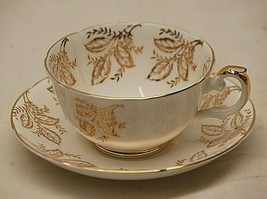 Royal Grafton England Bone China Tea Cup &amp; Saucer Set Gold Leaves &amp; Trim Vintage - £17.04 GBP