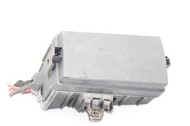 19-20 VOLKSWAGEN JETTA Fuse Box Relay Module F1665 image 2