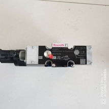 Rexroth hydraulic valve R900912521 4WREE6EA32-20/G24K31/A1V - £738.69 GBP