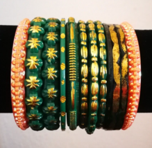 Green Plastic Bangles Bracelets Set for Women Indian Vintage Preowned Used 2.4 - £20.34 GBP