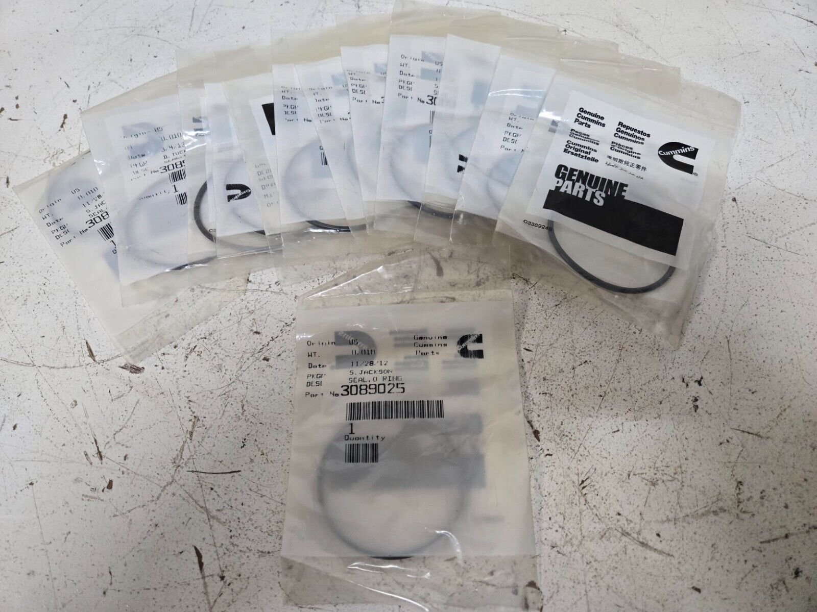 13 Quantity of Cummins O Ring Seal 3089025 (13 Quantity) - $114.99