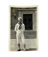 Vtg US Navy Sailor Uniform Photo WWII Era Original B&W 3.5" x 5.5" Handsome - €8,18 EUR Vtg US Navy Sailor Uniform Photo WWII Era Original B&W 3.5" x 5.5" Handsome - €8,18 EUR
