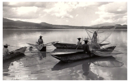 RPPC Postcard  Mariposas Boats Fishermen Lago de Patzcuaro Michoacan Mexico MX - £7.77 GBP