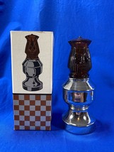 Vintage Avon The King 2 Chess Piece Avon Spicy Aftershave Empty Bottle i... - $5.90