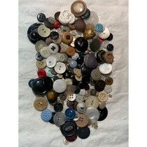 Vintage Sewing Buttons Set #41 - £10.90 GBP