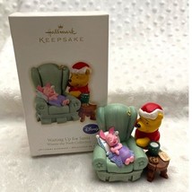 Vintage Hallmark Winnie the Pooh &quot;Waiting Up for Santa&quot; Keepsake Ornament (2009) - £9.36 GBP