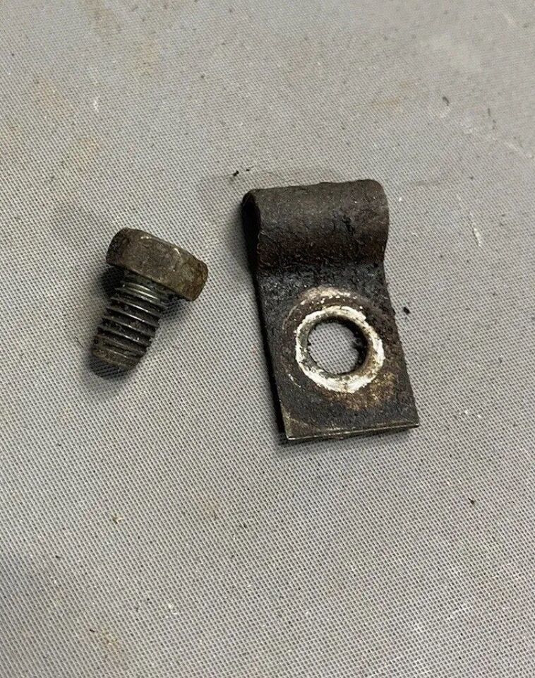 1965-1968 Ford Galaxie 4 Speed Floor Shift Speedometer Cable Clip Retain... - $41.41
