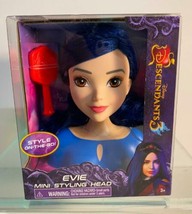Disney Descendants 3 - Evie Mini 5.5 inch Styling Head Doll &amp; Red Styling Brush - £15.76 GBP