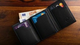 The Peek Note Wallet (Gimmick and Online Instructions) by Secret Tannery - Trick - £88.45 GBP