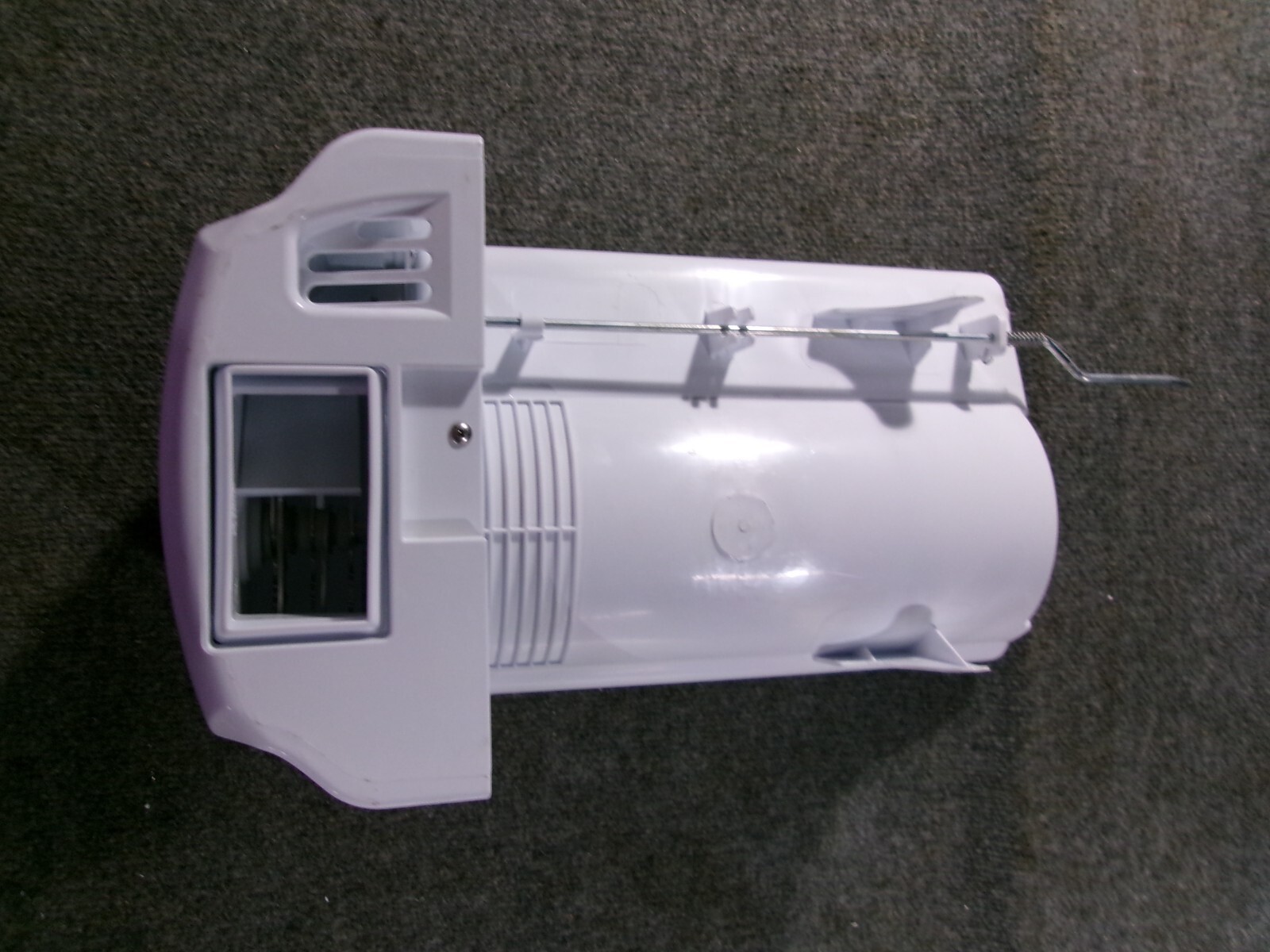 5075JJ1003K KENMORE REFRIGERATOR ICEBUCKET ASSEMBLY Item image 5