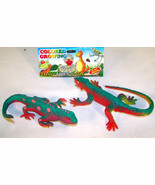 2 JUMBO GROWING LIZARDS reptile items grow lizard toys expanding novelty... - $126.42 MXN