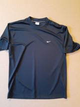 Nike Embroidered Logo Mens Size Large Black T Shirt Mesh Trim - $9.78