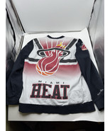 MITCHELL &amp; NESS Hardwood Classics Miami Heat NBA Crewneck Sweater Men’s ... - $753.70 MXN