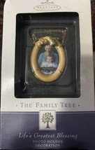 2004 Hallmark Family Tree Photo Holder Ornament Life&#39;s Greatest Blessing - £11.77 GBP