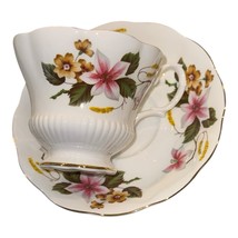 Footed Tea Cup &amp; Saucer Set Royal Albert Pink Lily Clematis Scallop Ribb... - $635.80 MXN