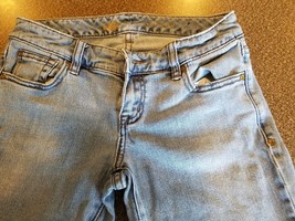 Outback Red ~ Size 2 ~ Five Pocket ~ Light Wash ~ Denim Blue Jeans - £21.05 GBP