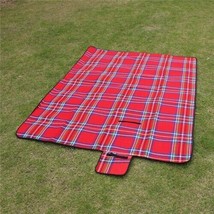 Folding Picnic Mat Waterproof Plaid Pattern Outdoor Camping Hiking Beach Blanket - £24.31 GBP