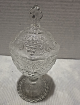 Jeannette Clear Glass Compote W/Lid Candy Dish Grapes/Vines 1950s VTG - $104.01 MXN
