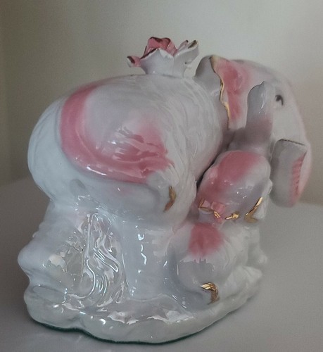 Glazed ~ Pearlized ~ Ceramic ~ Elephant Figure ~ 5" Tall x 7" Wide x 4" Deep Item image 4