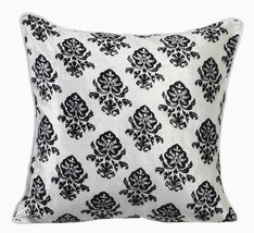 Damask 16&quot;x16&quot; Velvet White Throw Pillows Cover, Classic Black Damask - $570.03 MXN+