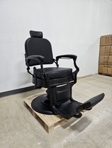Gabriel Designer Heavy Duty Barber Chair - Premium Barber Chair Midnight... - £793.01 GBP