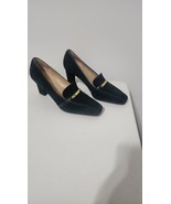 St John BRIGITTE Green Suede Pumps Heels Sz 8.5 Made In Italy Holiday Sq... - $130.34 CAD