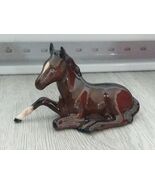 Vintage Lying Bending Foal Figurine Chestnut Brown Royal Doulton - $24.71 CAD