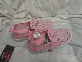 Toddler Girls Canvas Slip-On Hot Pink Shoes Size 9 Toddler - £15.73 GBP