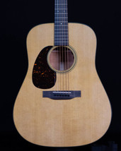 Martin D18 Left Handed with Pickup - £2,399.58 GBP
