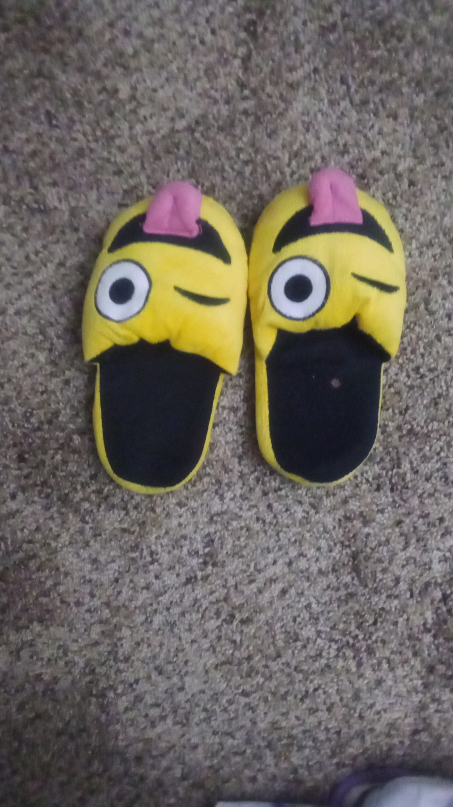 Girls Smiley Face Slippers - $6.00