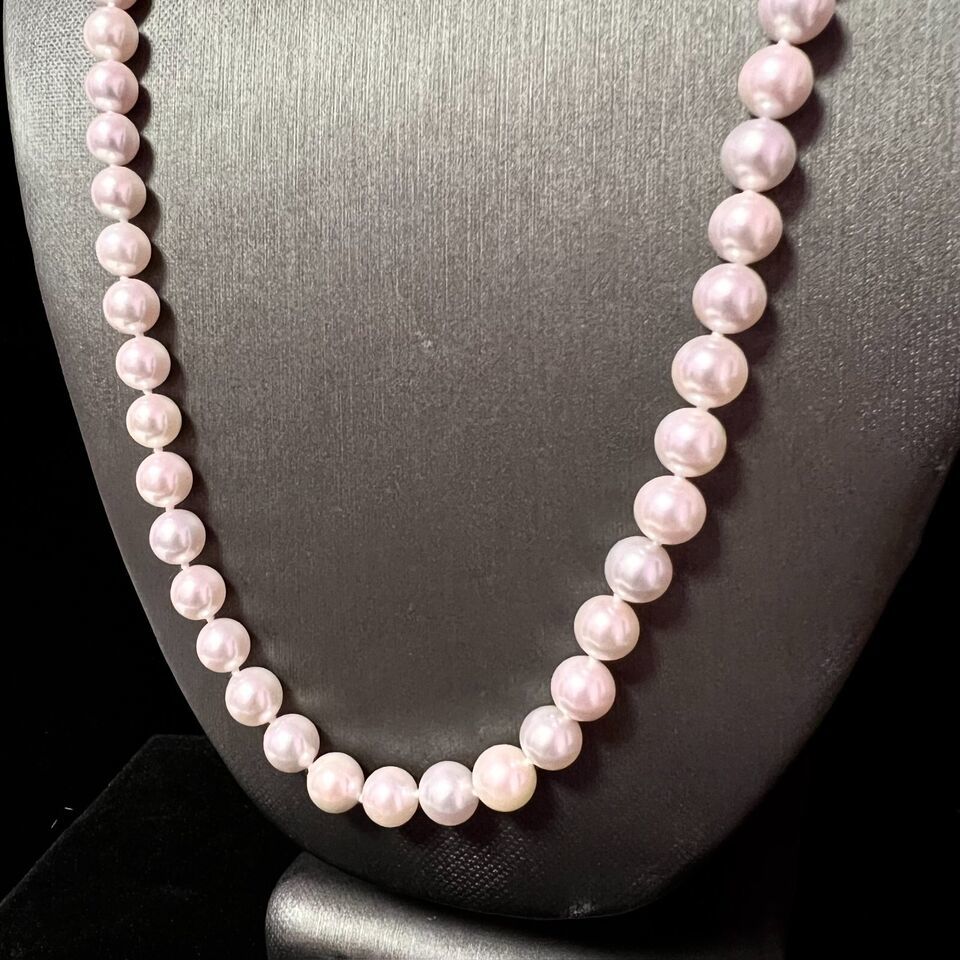 Authenticity Guarantee
Natural Akoya Pearl Necklace 24" 14k Y Gold 8 mm Cert... Item image 9