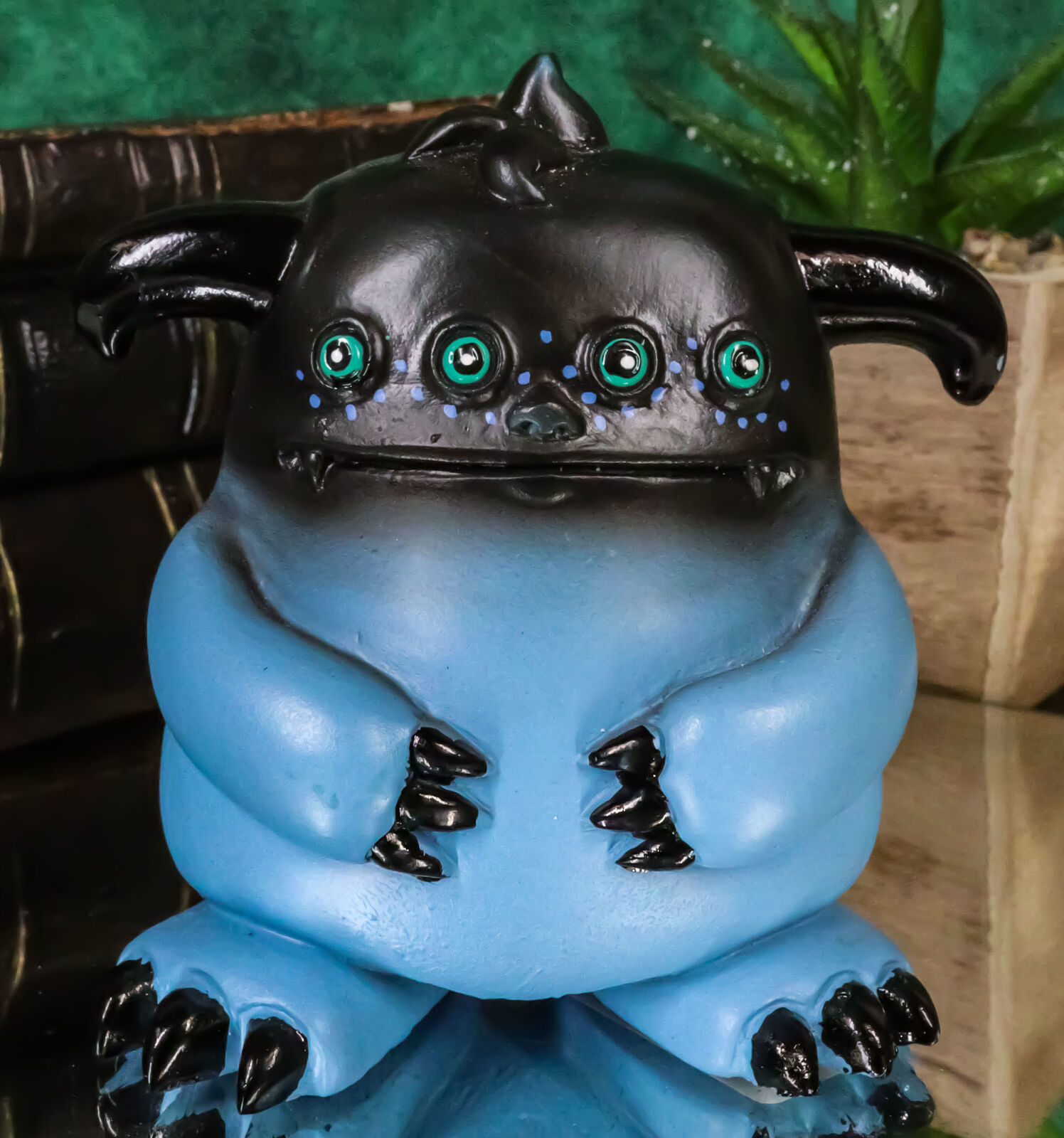 Underbedz Blue Black Zorg The 4 Eyed Alien Monster With Droopy Horns Fig... - $21.99