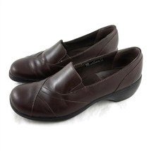 Clarks Dark Brown Leather Loafers Slip On Shoes Mid Heels Womens 8 M - $29.60