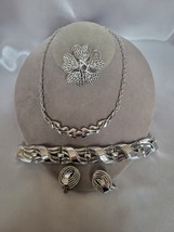 Vintage Trifari Silver Necklace Bracelet Earrings Brooch Lot - £62.38 GBP