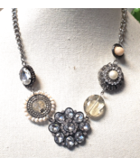 Vintage Simply Vera Wang Silver Tone Cut Crystal &amp; Resin Statement 17&quot; N... - $705.48 MXN