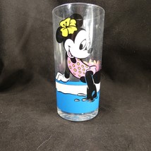 Walt Disney World.  Minnie Mouse  Vintage Plastic Drinking Cup / Tumbler... - £3.20 GBP