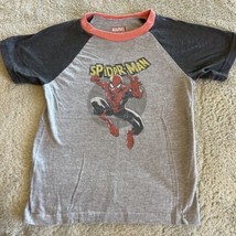 Marvel Spiderman Boys Gray Red Vintage Raglan Short Sleeve Shirt 5T - £5.48 GBP