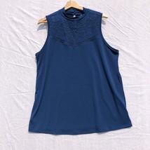Torrid Blue Sleeveless Top Size 1 Embroidered Flowers Polyester - £15.56 GBP