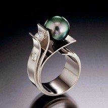 Elegant Green Pearl Shell Ring 2021 Classic Boho Flower Gold Color Rings... - £7.74 GBP