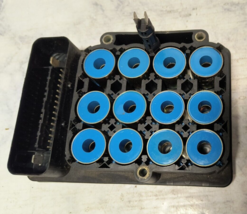 02-05 Mercedes W203 C230 C240 ABS Anti-Lock Brake Pump Module 2095451432... - $98.01