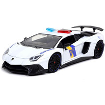 Hyperspec 2017 Lamborghini Aventador White 1:24 Scale - $52.62